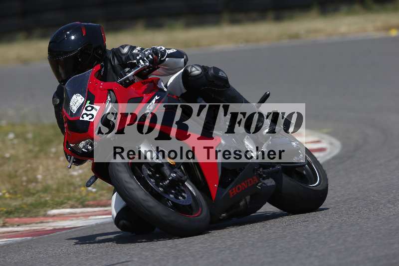 Archiv-2023/28 05.06.2023 Moto Club Anneau du Rhin/blanc-novice/39